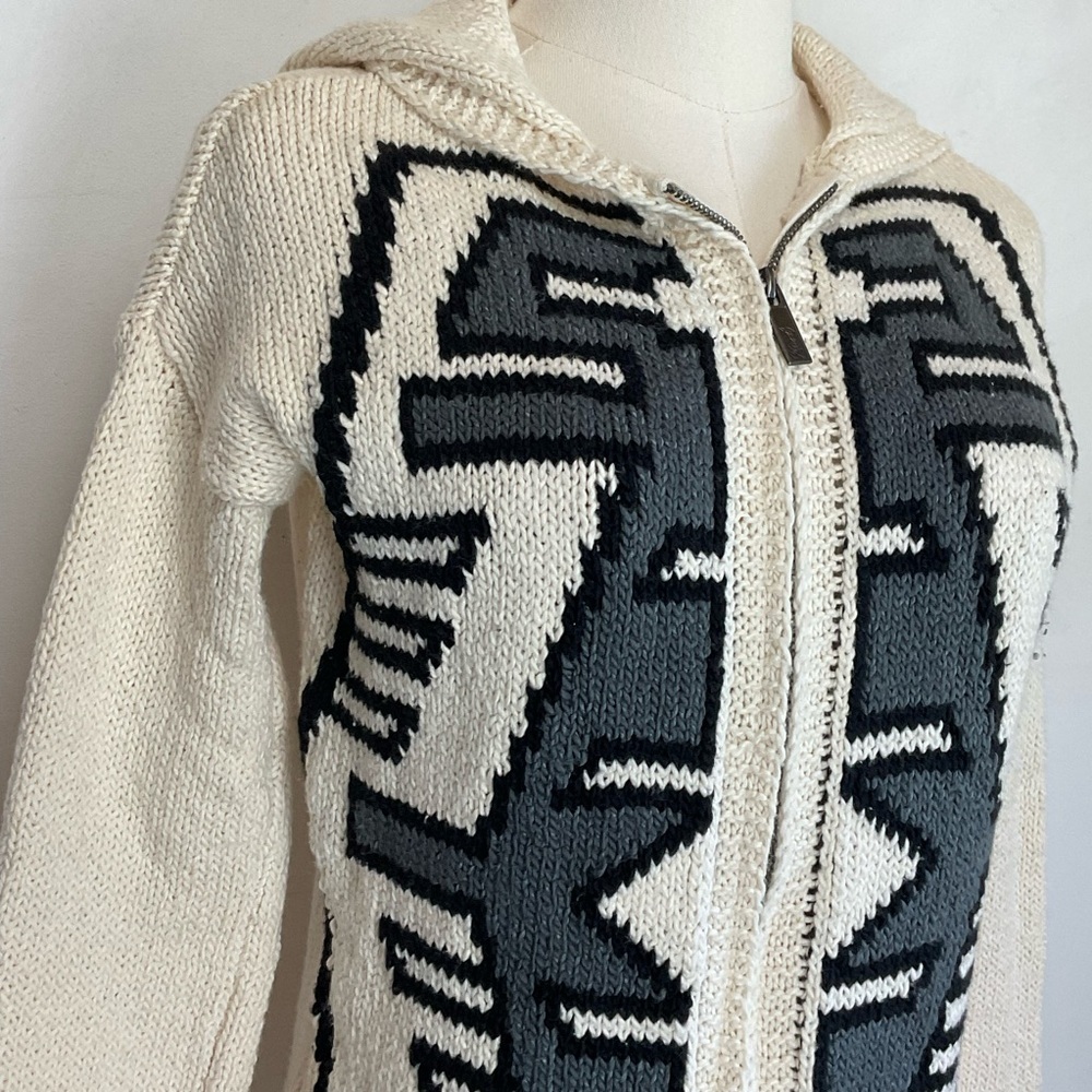 Kismet‎ Cardigan Sweater Cream Grey Hooded Knit Long Zip Aztec Southwest Size XS - Picture 3 of 7